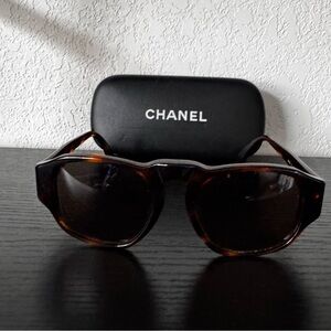 CHANEL Tortoiseshell Acetate Sunglasses with Dark Brown Lenses
